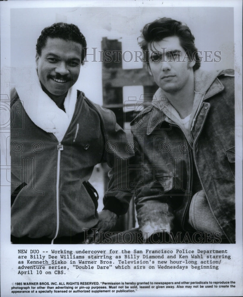 1985, Billy Dee Williams Ken Wahl Police - RRU60095 - Historic Images