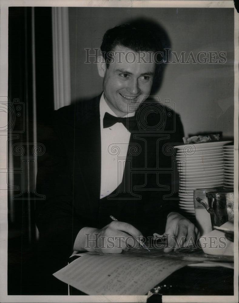 1940, Joseph Wallace Song Composer electric - RRU60469 - Historic Images