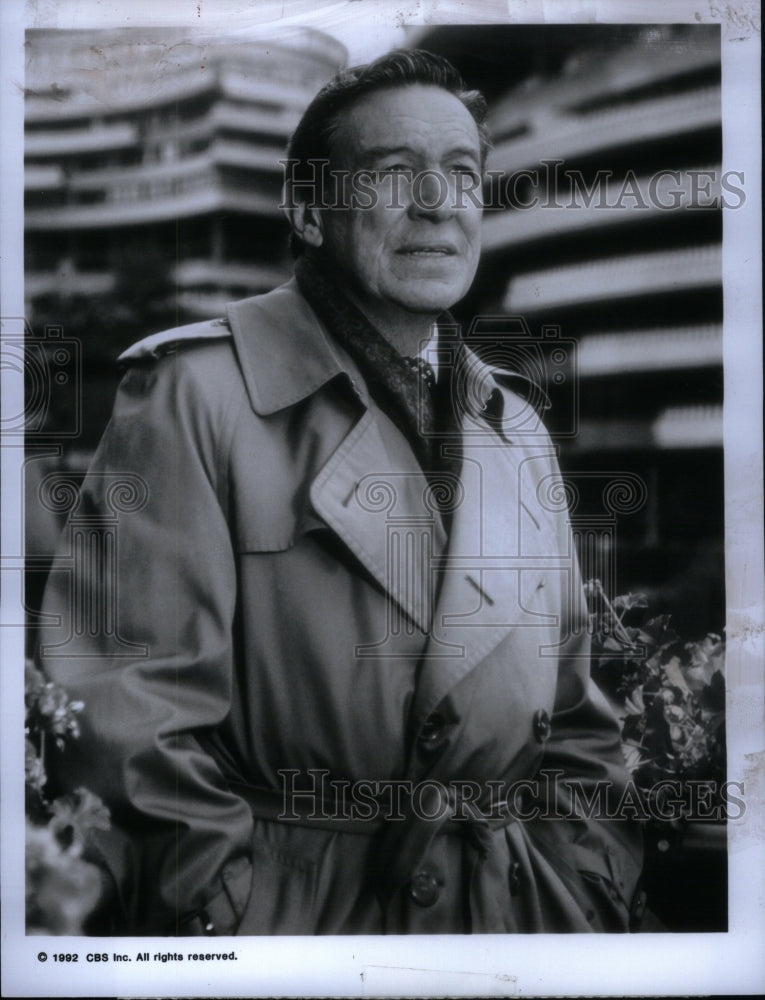 1995 Press Photo Mike Wallace Program Watergate Secret - Historic Images