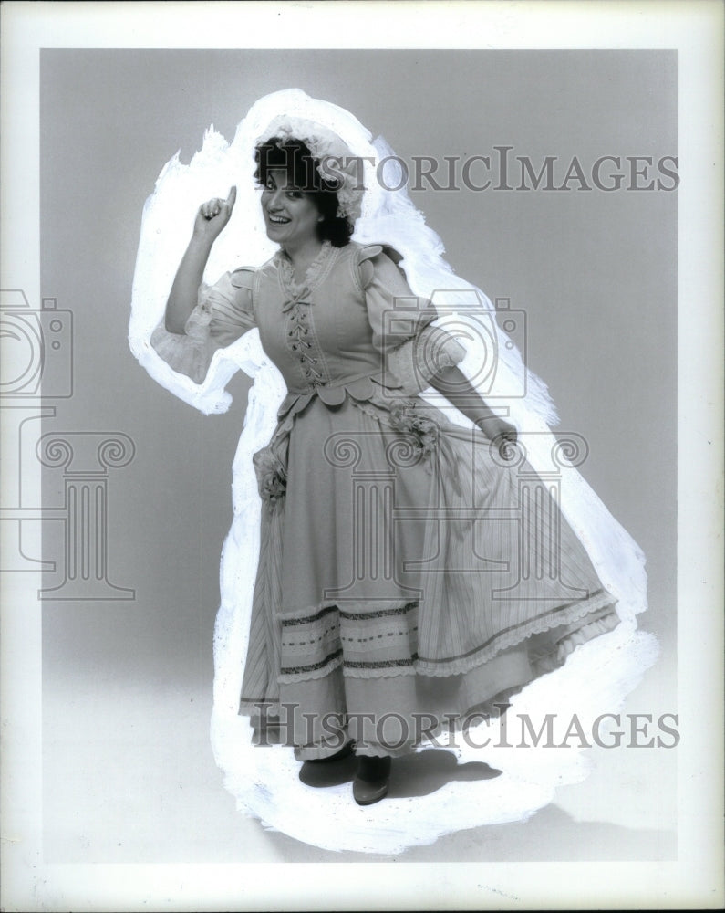 1986 Press Photo  Judy Seplowin Mother Goose Street Art - Historic Images