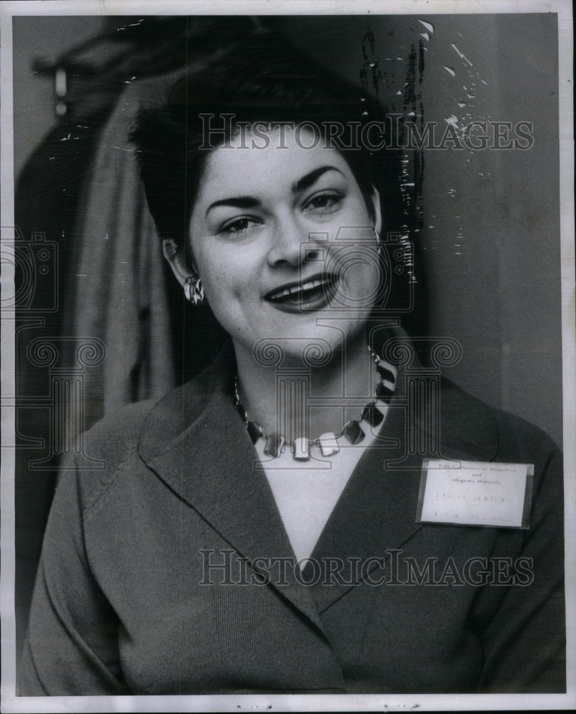 1989 Press Photo Lynore Slaten Women Among Men Interest - RRU61001 - Historic Images