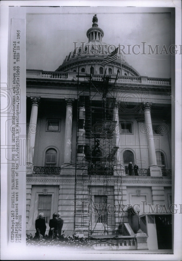 1965, Washington US Capitol Scaffold West - RRU61231 - Historic Images