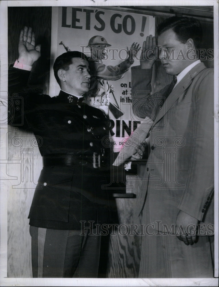 1941 Press Photo Lt. Charles Popp Marine Corps - Historic Images