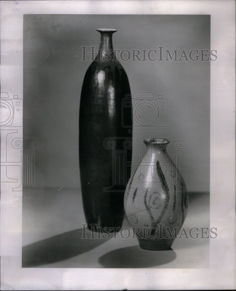 1954 Elliott Zeldes Creation Pottery - Historic Images