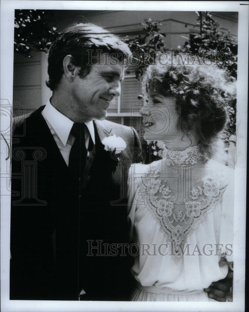 1981, Cliff Potts Actor - RRU61477 - Historic Images