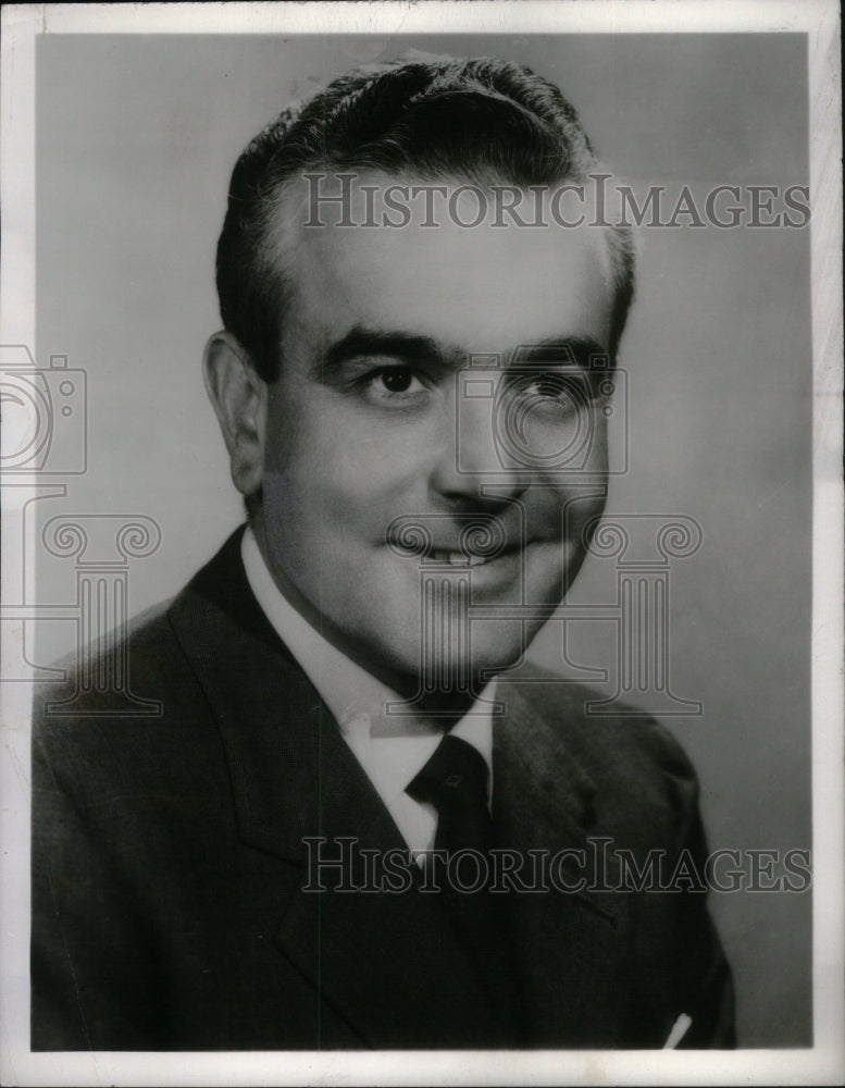 1963 Press Photo John Hermes Secondari author producer - Historic Images