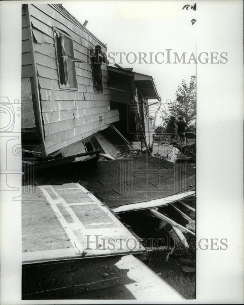 1984 Flint Tomado City Storms Michigan US - Historic Images