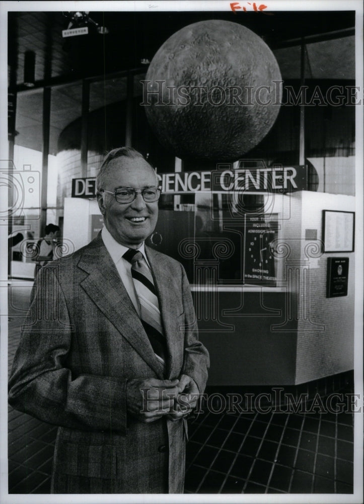 1981 Press Photo Francis Cogstill new director science - RRU62523 - Historic Images