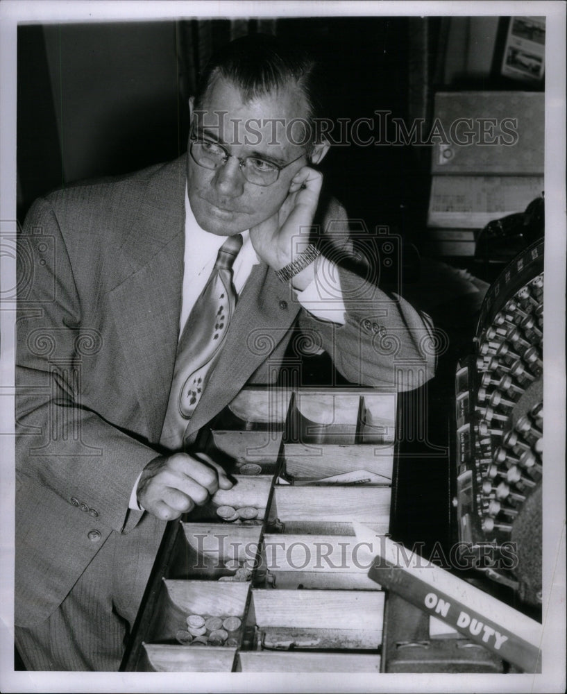 1953 VERN SMILEY RENT A CAR MANAGER Historic Images