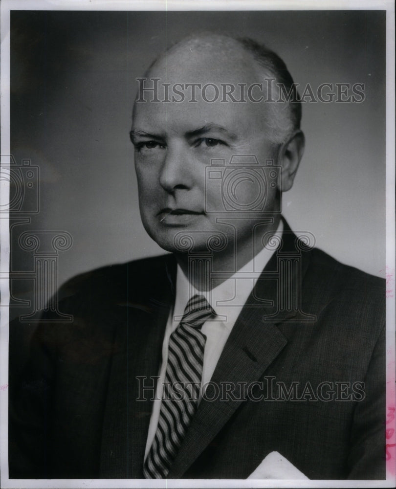 1965 Austin Smith M.D. Vice Chairman Parke - Historic Images