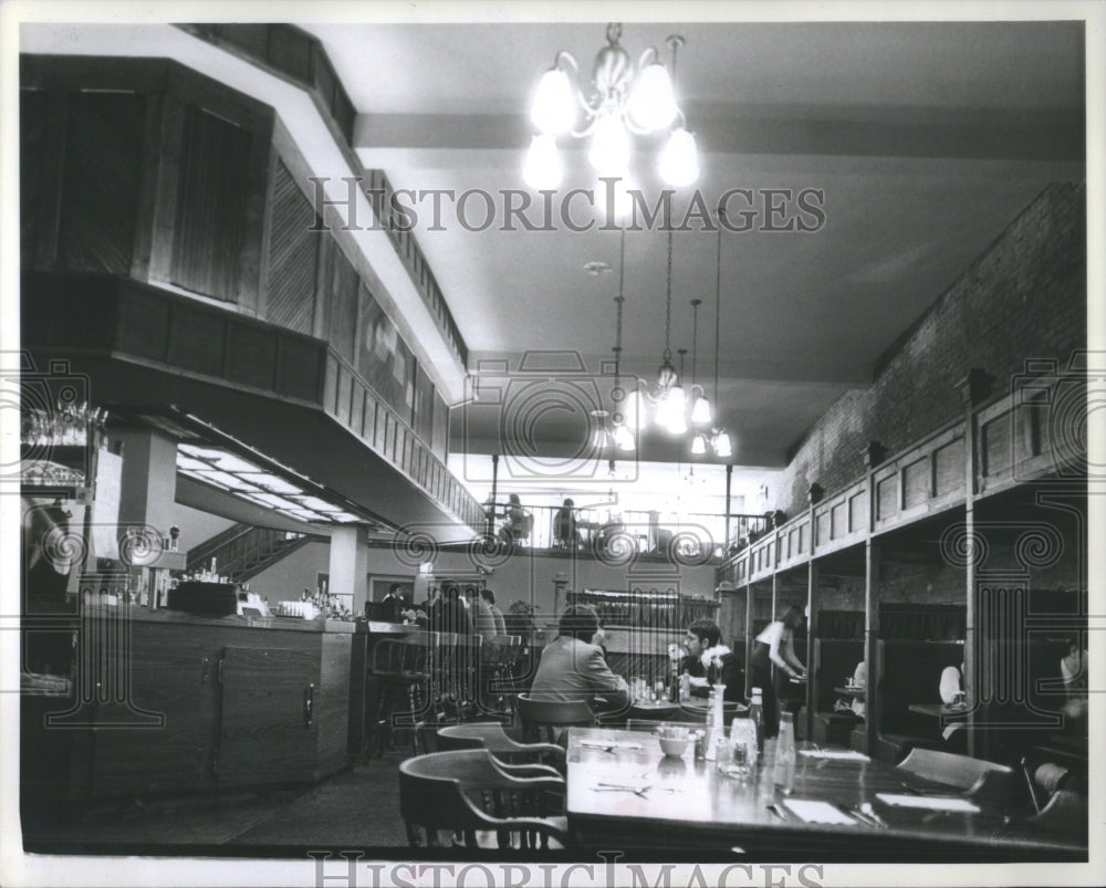 1980 Herb Place Bricktown Restaurant Age - Historic Images