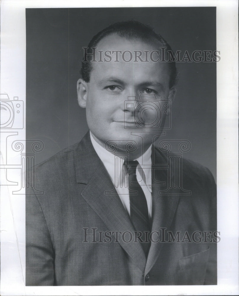 1966 Press Photo William H. Ryan, business executive - Historic Images
