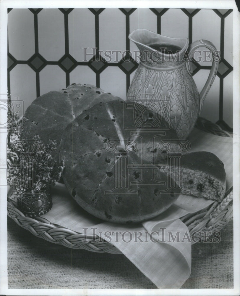 Oatmeal Bannocks Oven Baked Desserts-Historic Images