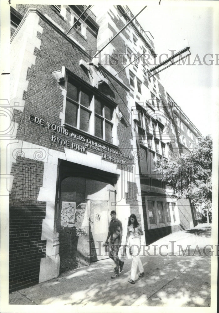 1981 Press Photo Chicago YMCA Building - RRU68111 - Historic Images