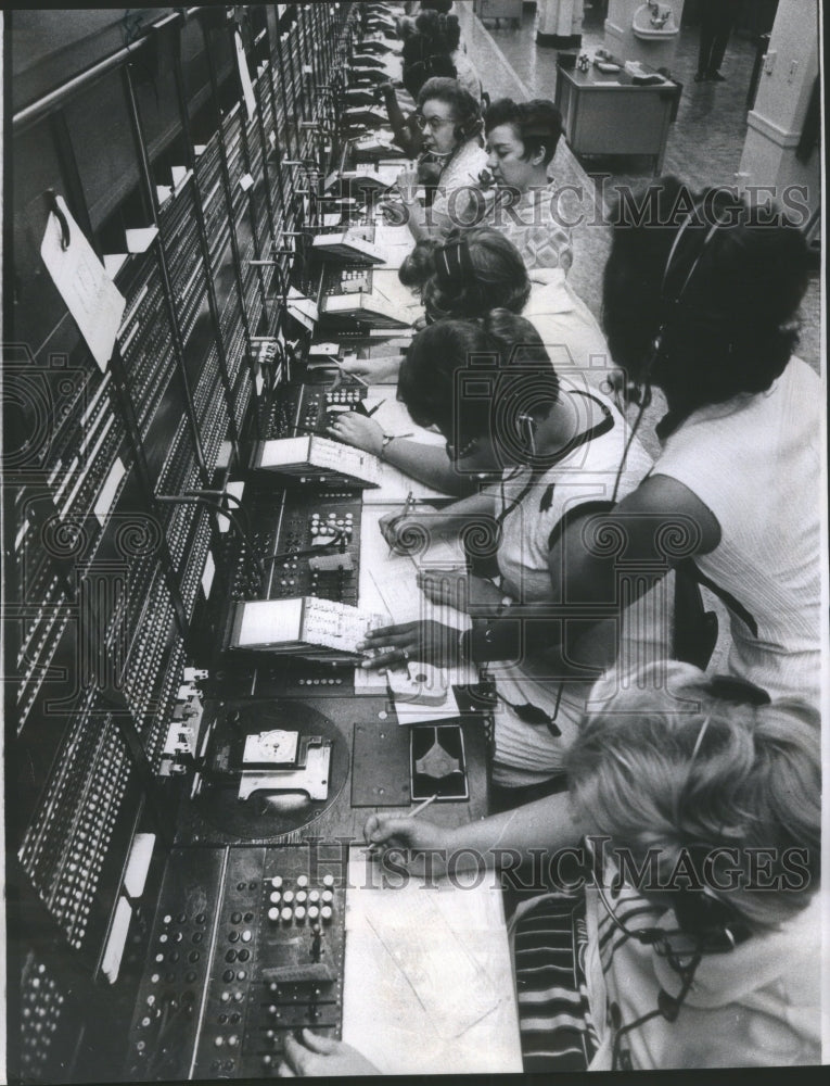 1971 Bell Telephone Switchboards Chicago-Historic Images