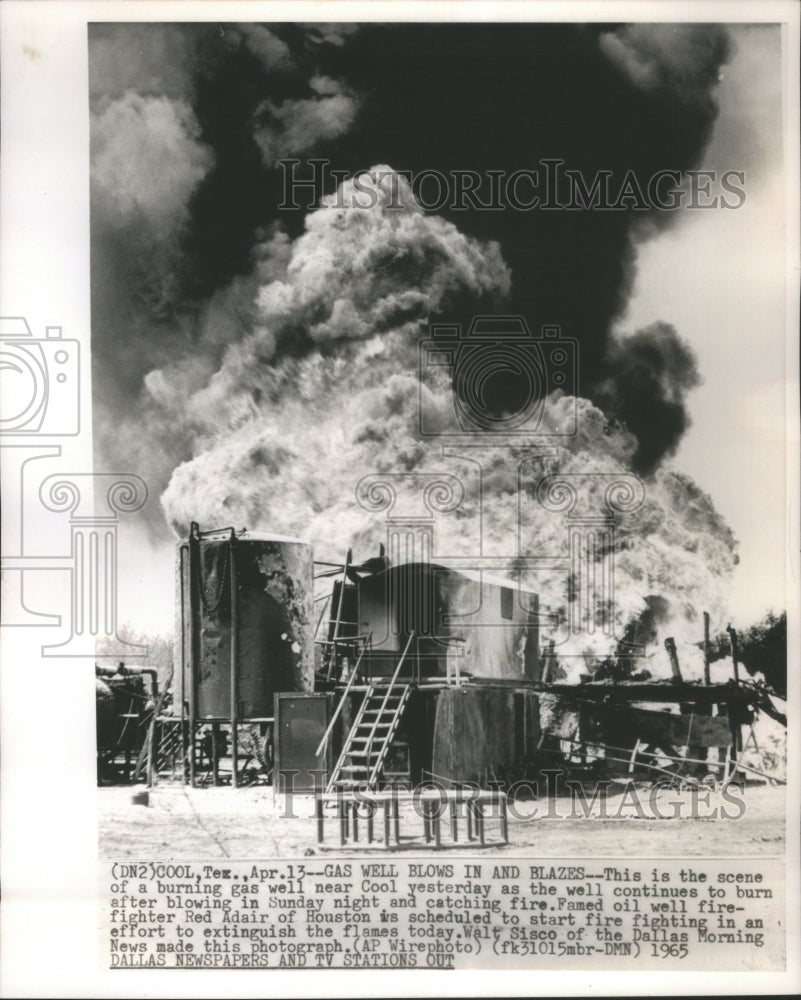 1965 Press Photo Gas Well Explosion Fire Texas - RRU68891 - Historic Images