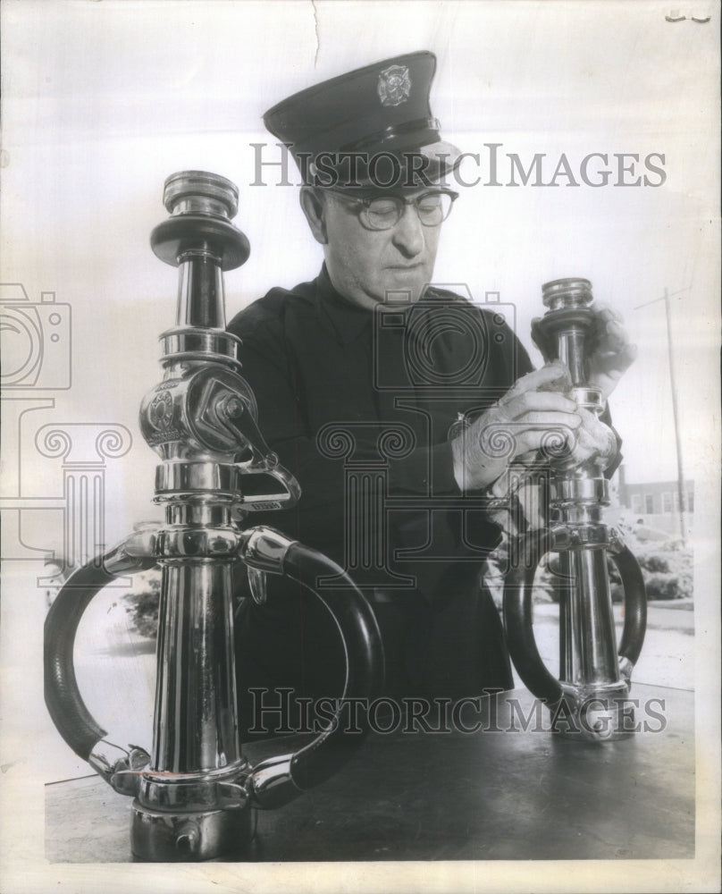 1957 Press Photo Carl Marotzke Summit Volunteer Fire - RRU68959 - Historic Images