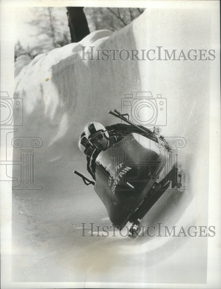 1971 Press Photo Bobsledding IX Winter Olympics - Historic Images