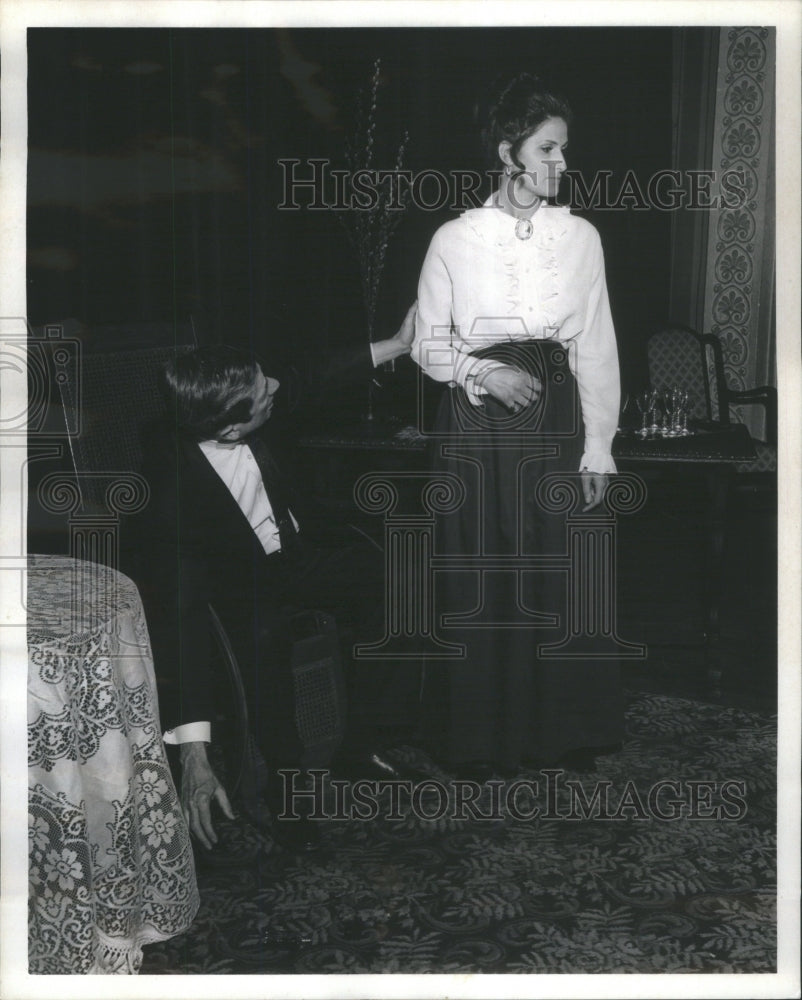 1970 Press Photo Welker Hederson Deanna Norman Theatre - RRU69673 - Historic Images