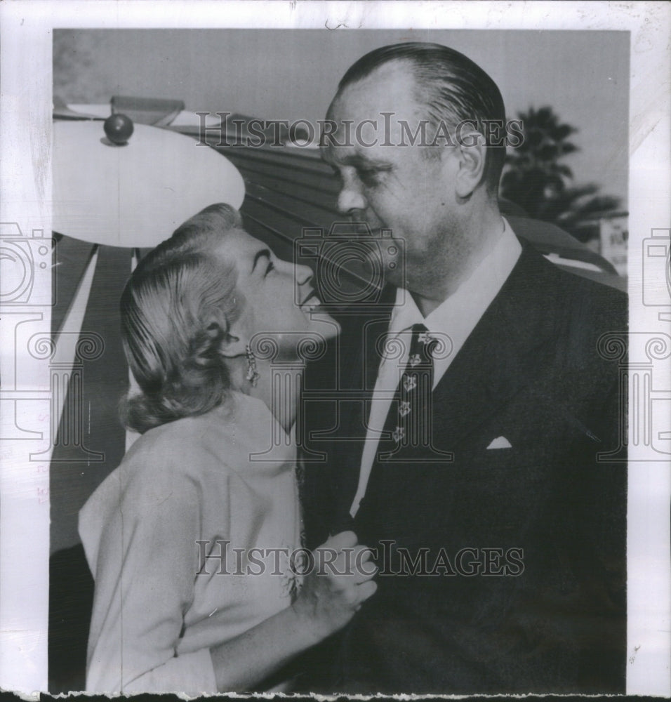 1954 Adolph B. Spreckles Heir Judith Powell - Historic Images