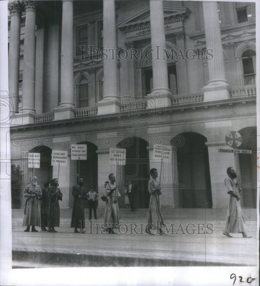 1959 Press Photo Wisdom Knowledge Faith Love Fountain - RRU70747 - Historic Images