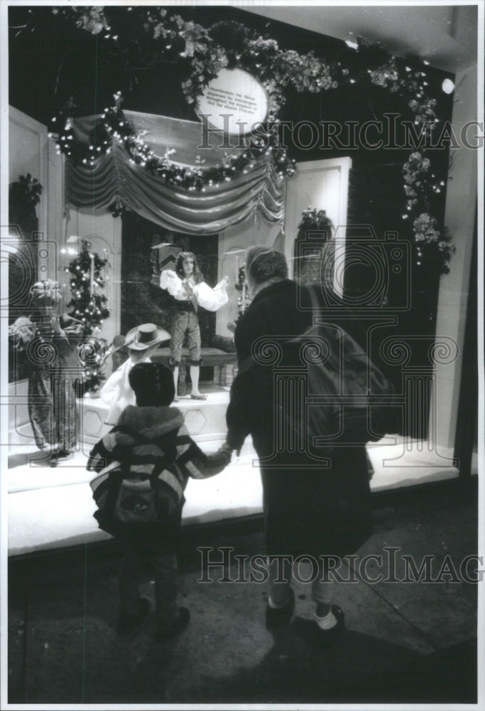 1993 Evamarie West Darien Marshall Holiday - Historic Images