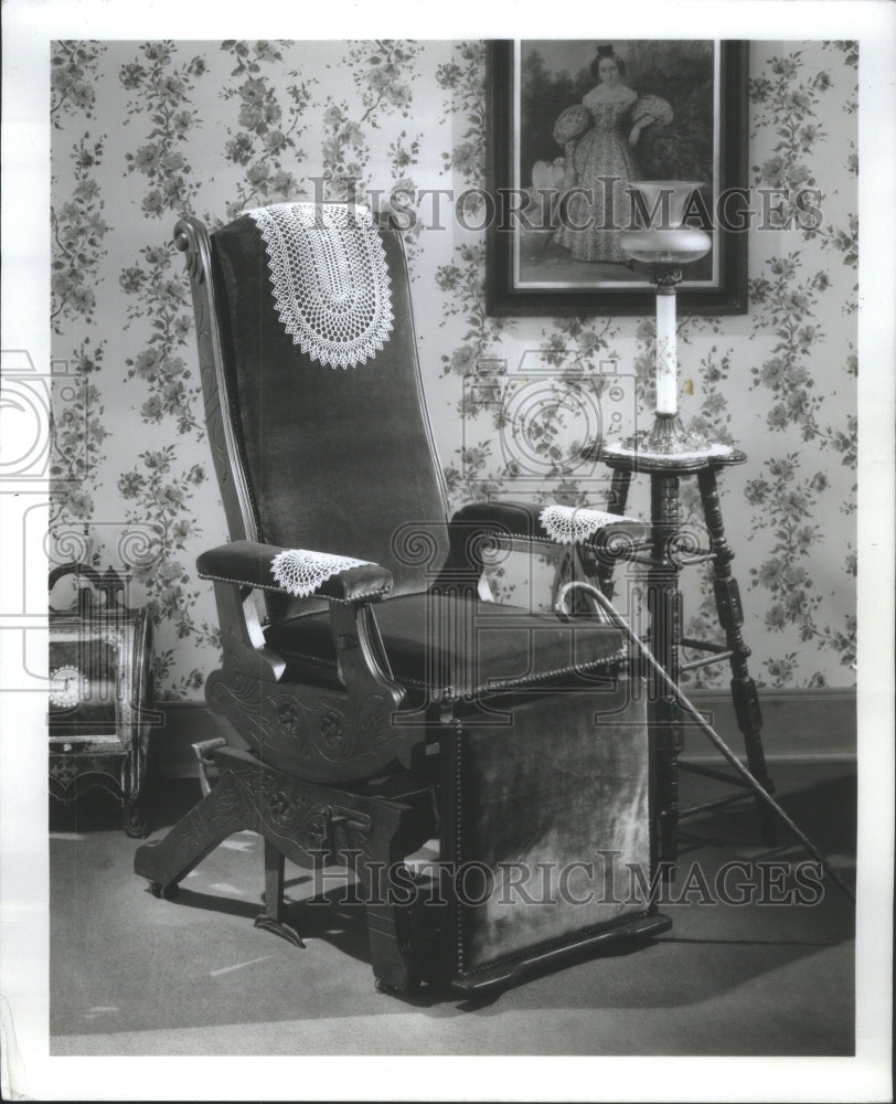 1970 Abraham Lincoln Recliner Museum  - Historic Images