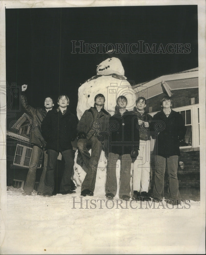 1970 Wallie Snow Man Northwest Teen Agers - Historic Images