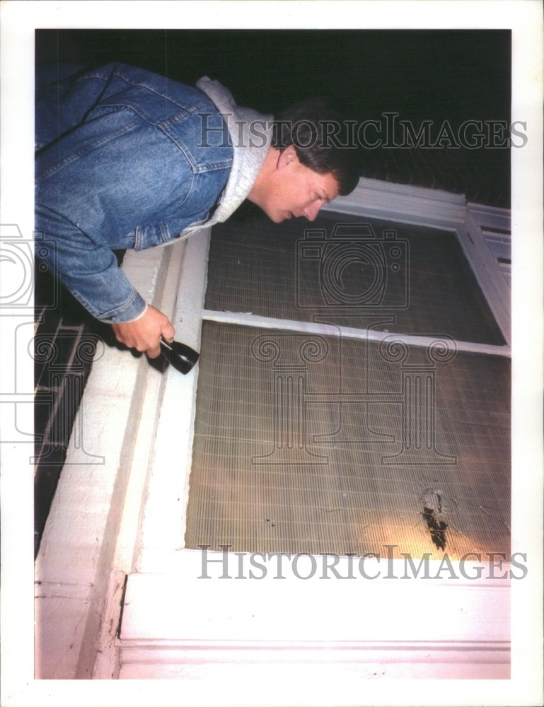 1993 Press Photo Joliet Police Officer Bullet Hole Fred - RRU72085 - Historic Images
