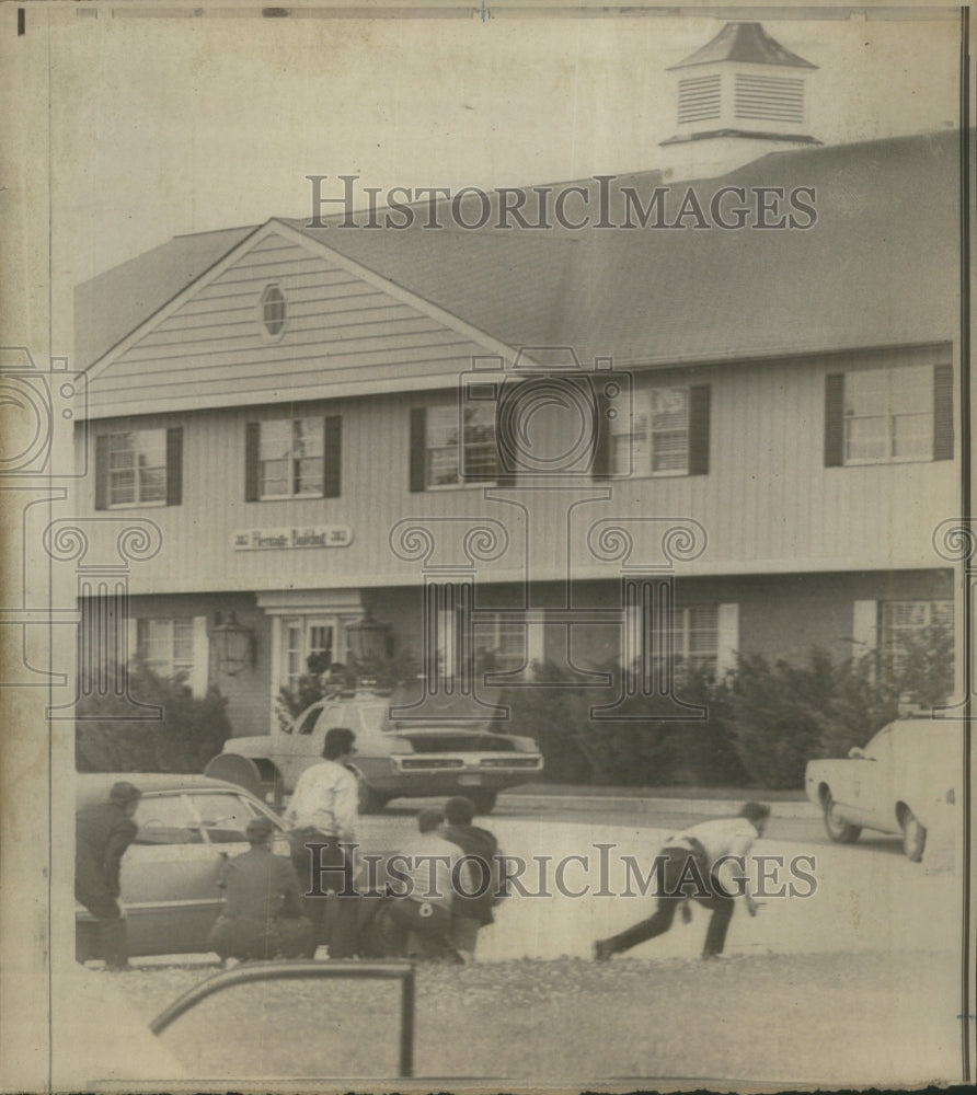 1972 Heritage House office Building Cherry - Historic Images