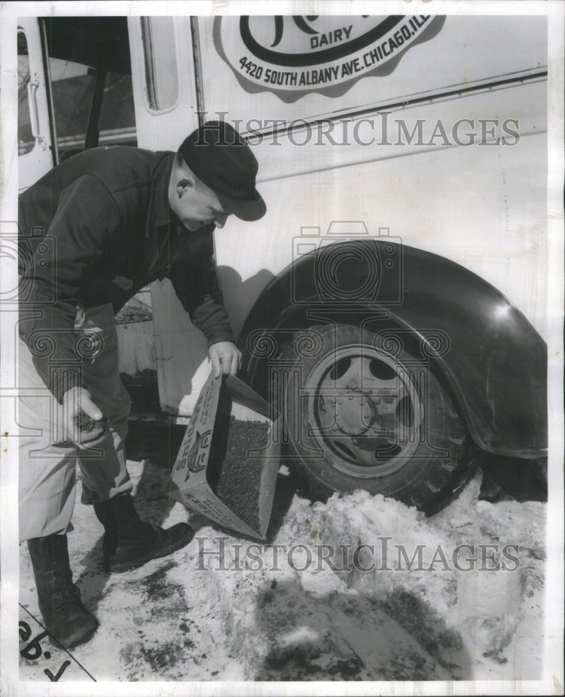 1959 koltz Copes Carries Box TRuck Ashes - Historic Images