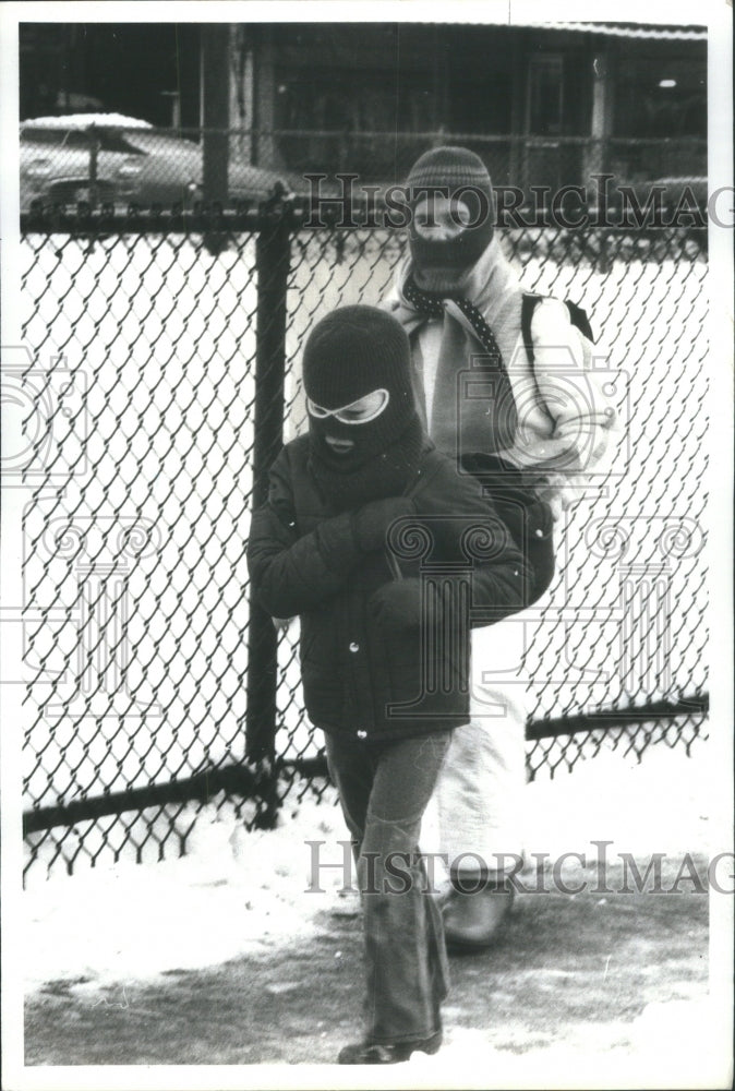 1979 Press Photo Mask Fashionable Halloween Body Heat - RRU72439 - Historic Images