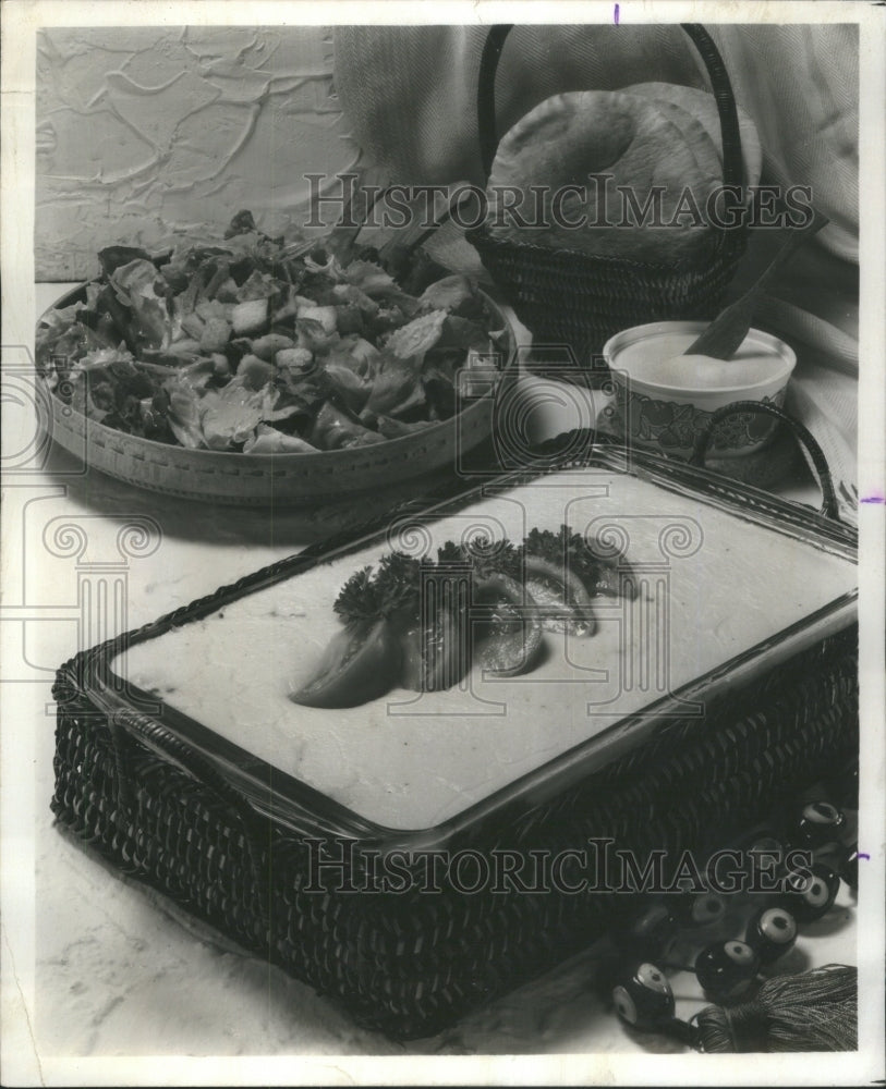 1976 Press Photo Greek Moissaka Buffet Dinner - Historic Images