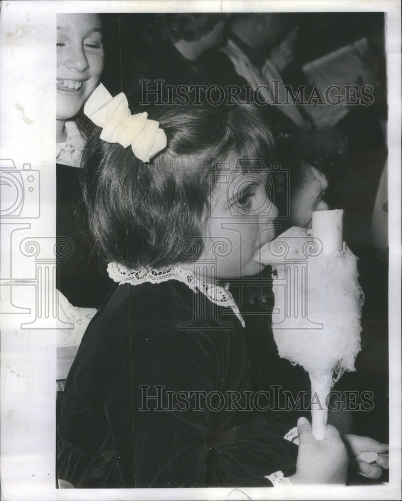 1963, Circus Susan Liff Highland Park Ridge - RRU72625 - Historic Images