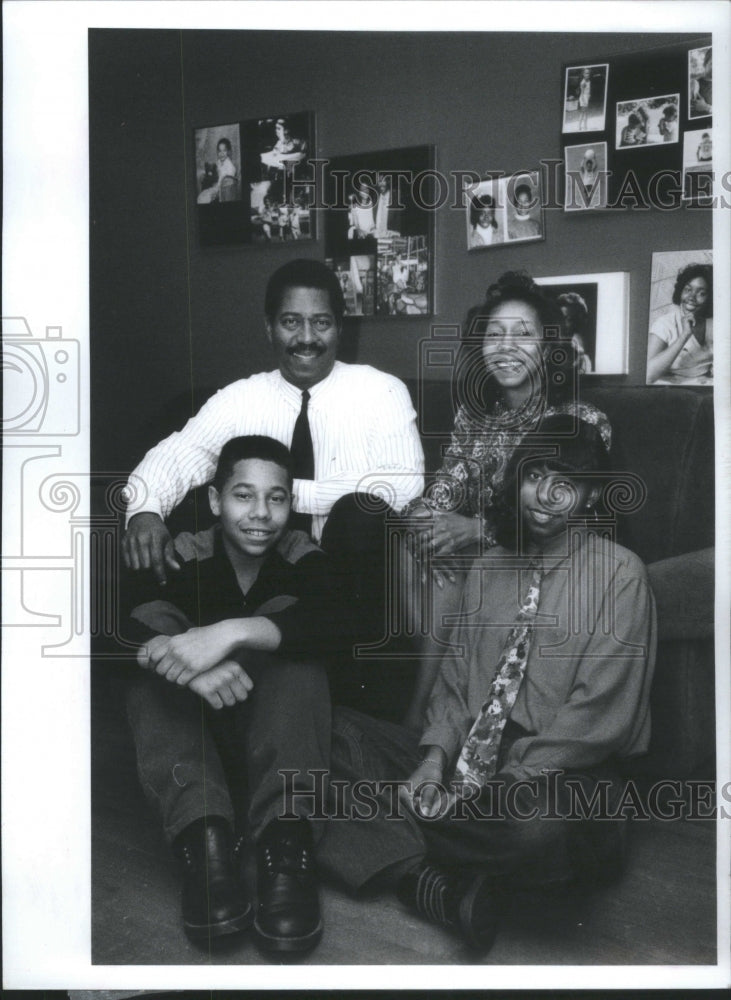 1993 Evanses Joe Judy Jamell Javette Family - Historic Images