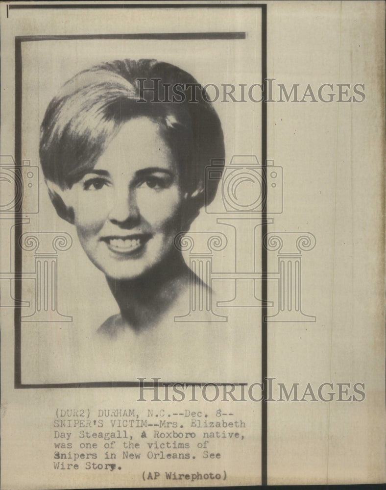 1973, Elizabeth Day Steagall victim sniper - RRU72667 - Historic Images