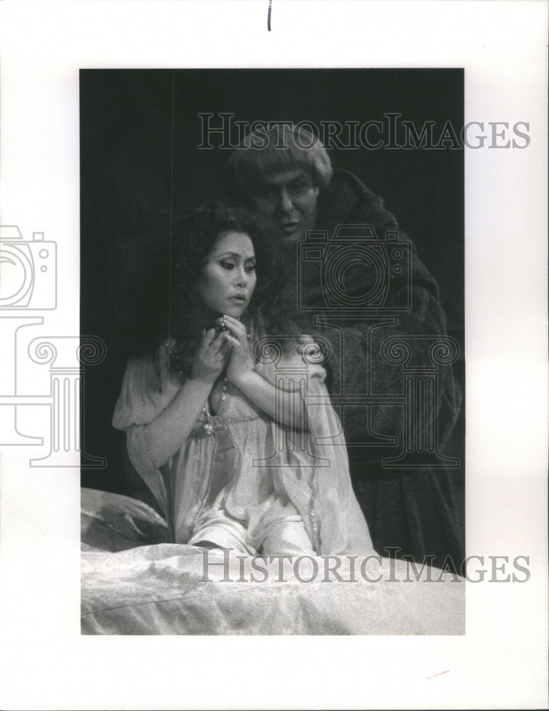 1989 Press Photo Romeo And Julie - RRU72863 - Historic Images