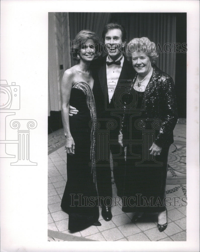 1990 Press Photo Service Club President Party Dinner - RRU73973 - Historic Images