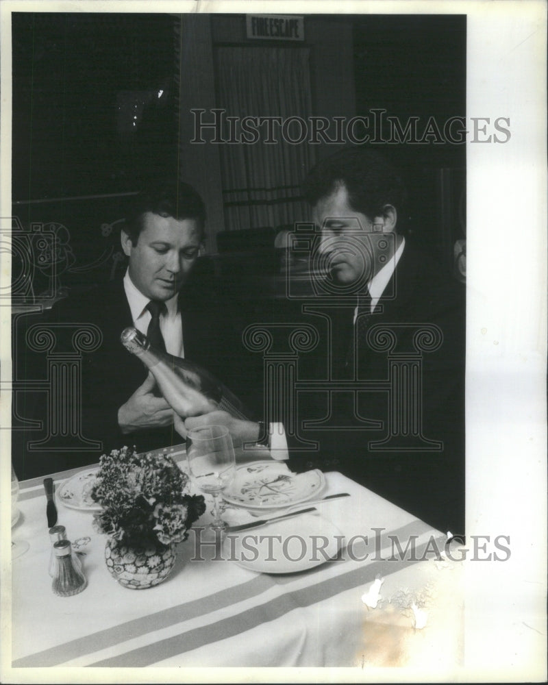 1984 Press Photo Le Perroquet Restaurant Nespoux - Historic Images