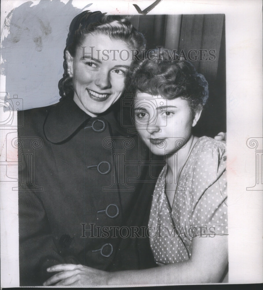 1948, Carole and Jacqueline Horner - RRU75853 - Historic Images