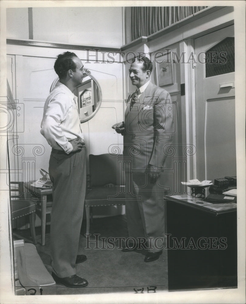 1946 Beauty Parlor for Men - Historic Images