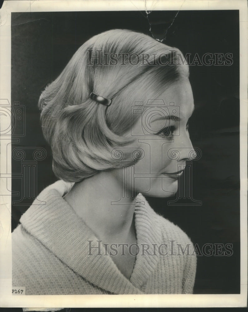 1959 Mr.Dwight Hair Styles Shaping Cutting-Historic Images