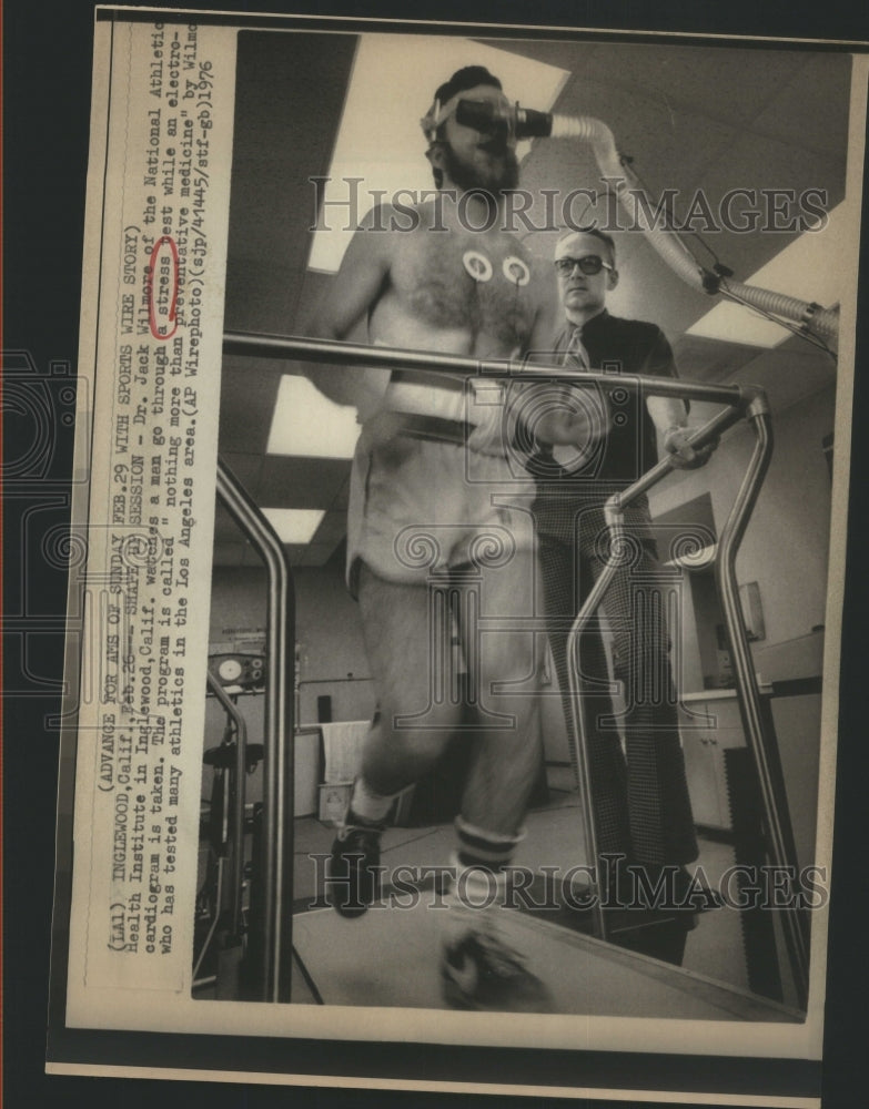 1976 Press Photo StressJack Wilmore Electro Cardiogram - Historic Images