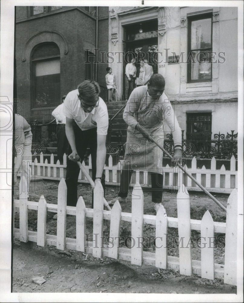 1969 Thresholds Members Raking Mentally Ill-Historic Images