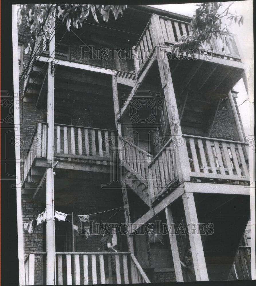 1968 Linda Valent porch railing fall lean - Historic Images