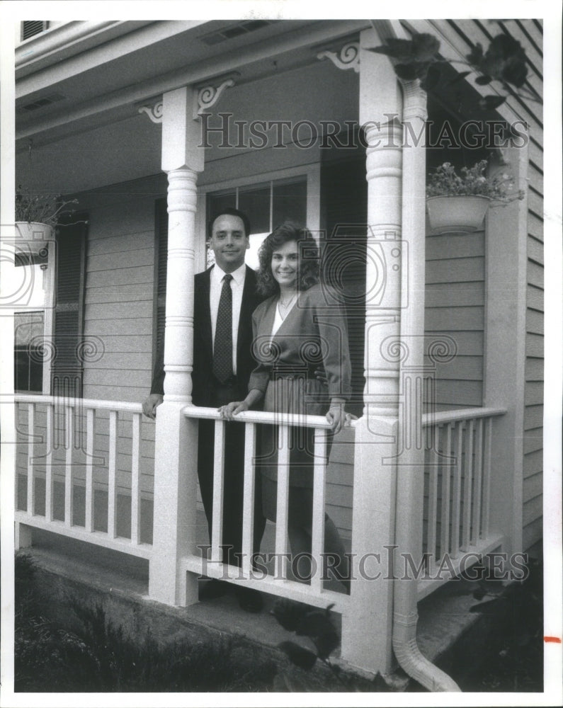 1991 Kim Tom Keen standing porch homes  - Historic Images