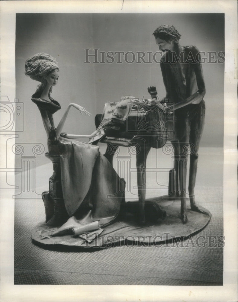 1967 Milanese Hand Fashioned Porcelain - Historic Images