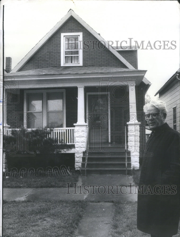 1976 Realtor Mike Landis house Chicago sale-Historic Images