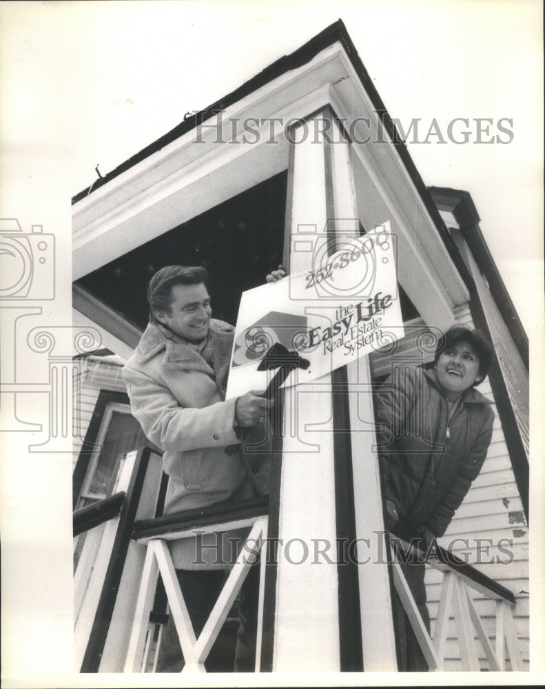 1985 Press Photo Thomas Reich Milagros Morales Chicago - Historic Images