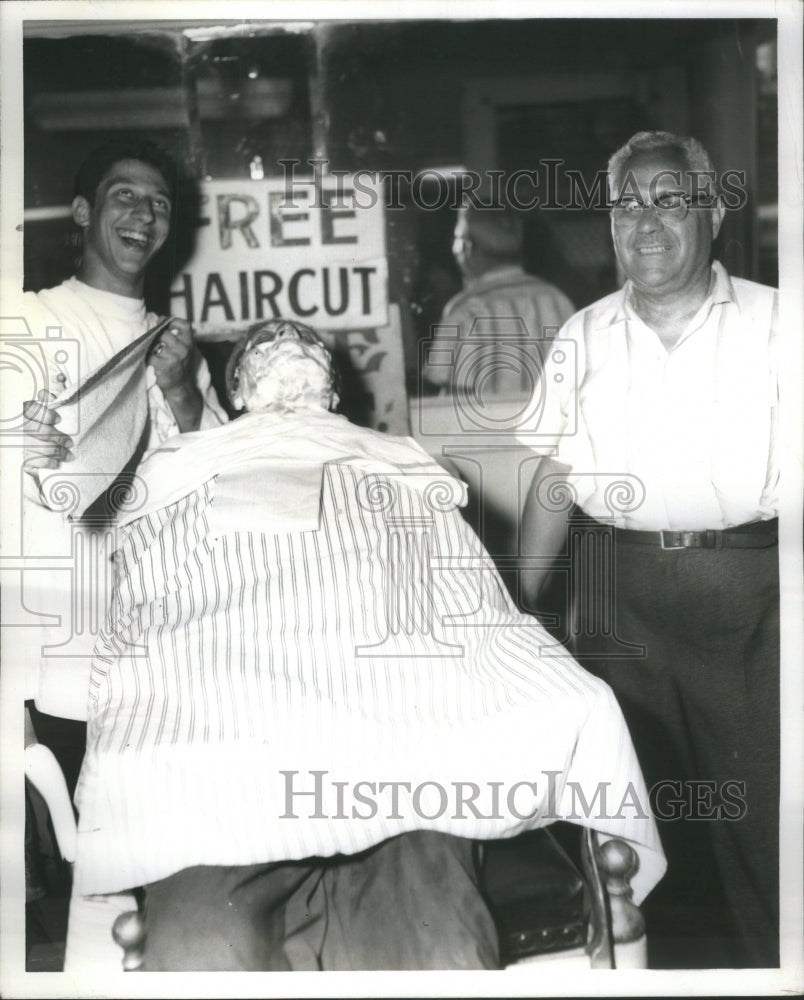 1960 Press Photo Owen Skid Row Charles Dellaria Hair - RRU78193 - Historic Images